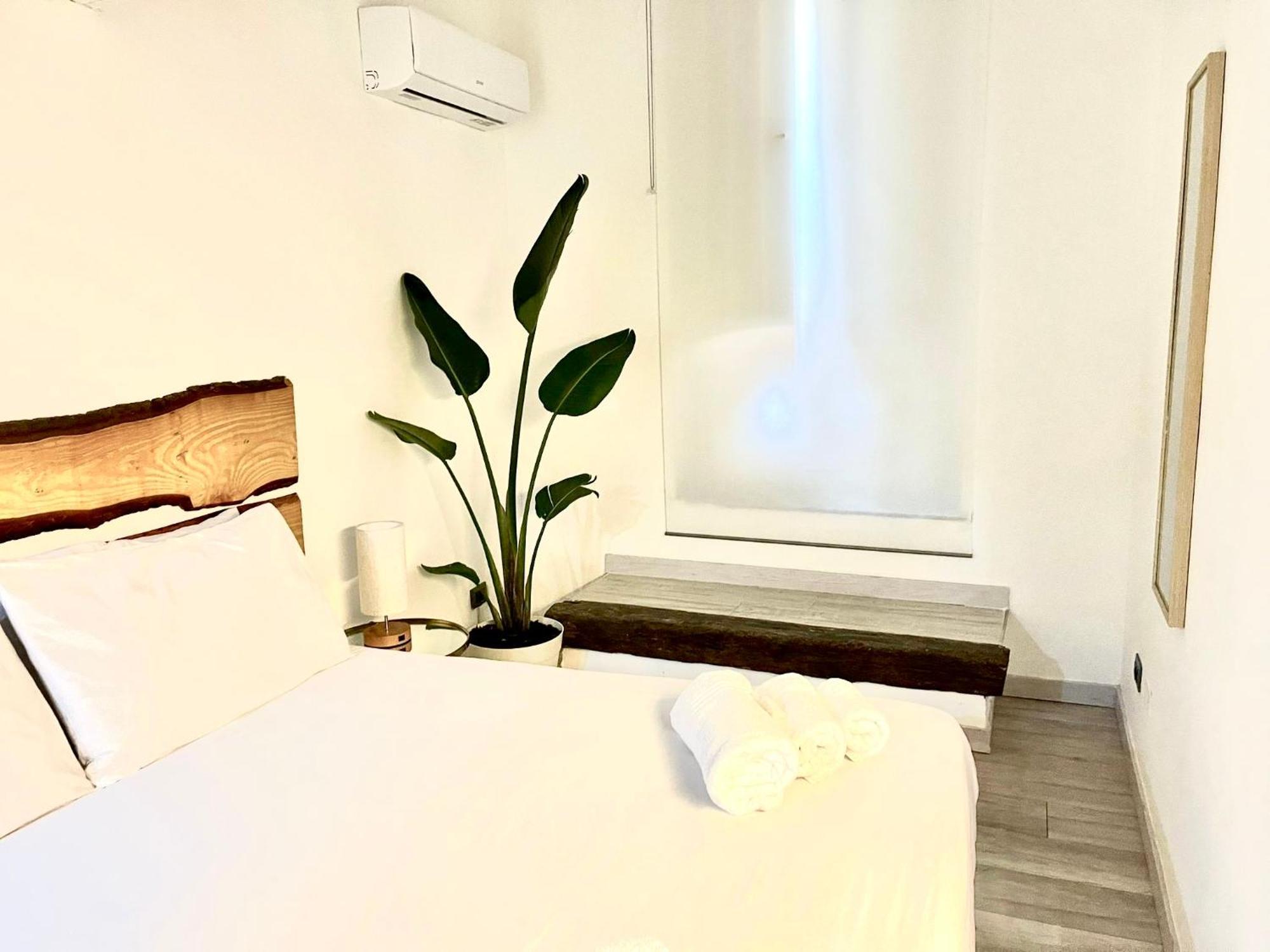 Stationsuite N5 Spa Privata Idromassaggio & Wifi Zona Centrale Vicino Alla Stazione ปาแลร์โม ภายนอก รูปภาพ