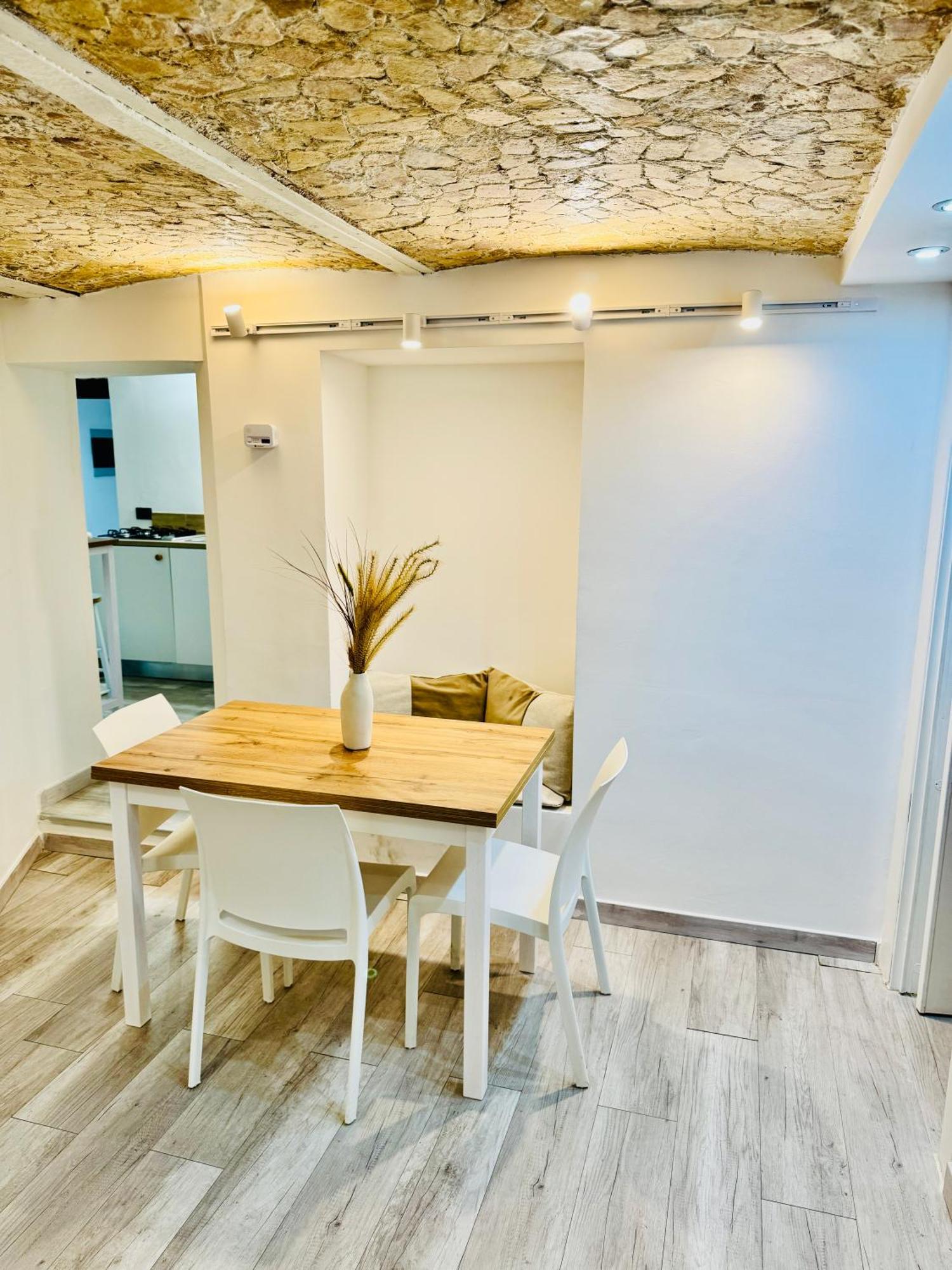 Stationsuite N5 Spa Privata Idromassaggio & Wifi Zona Centrale Vicino Alla Stazione ปาแลร์โม ภายนอก รูปภาพ