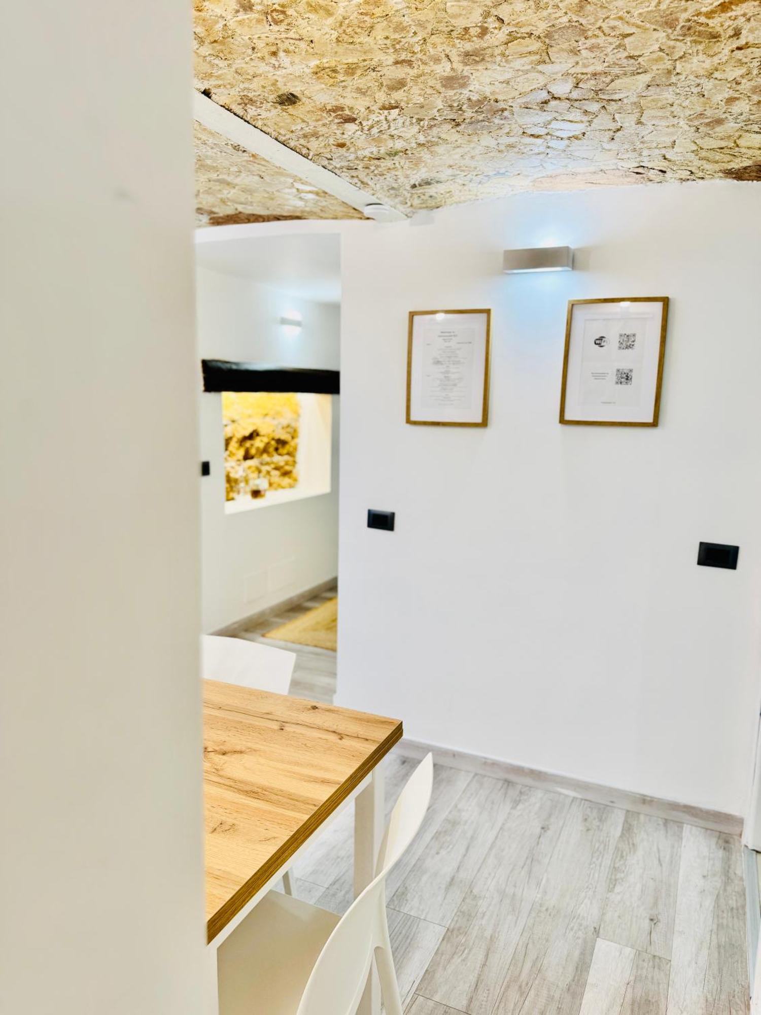 Stationsuite N5 Spa Privata Idromassaggio & Wifi Zona Centrale Vicino Alla Stazione ปาแลร์โม ภายนอก รูปภาพ