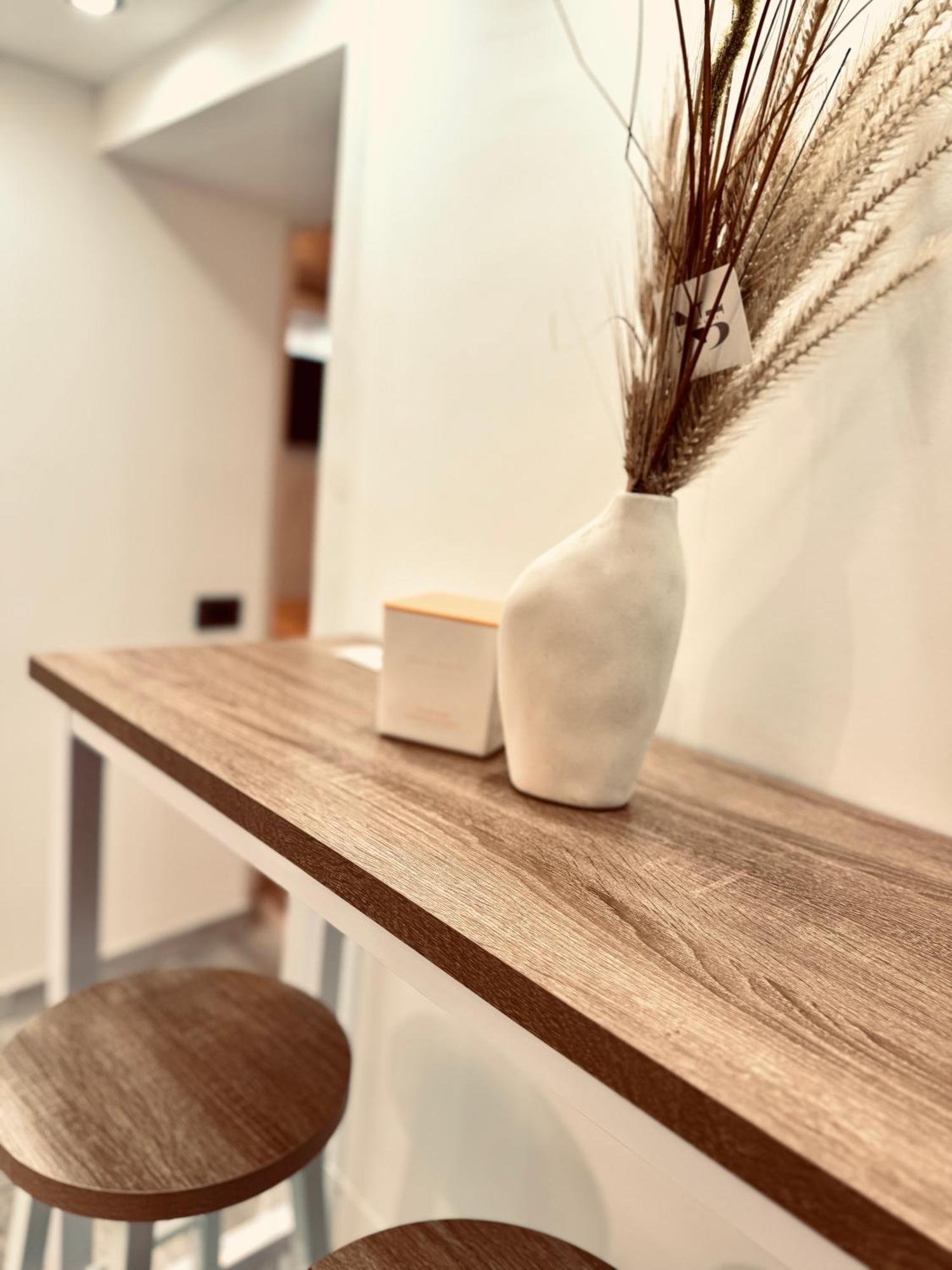 Stationsuite N5 Spa Privata Idromassaggio & Wifi Zona Centrale Vicino Alla Stazione ปาแลร์โม ภายนอก รูปภาพ